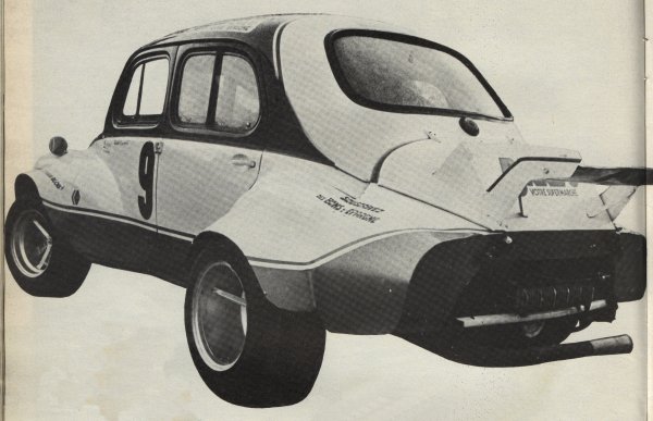 la 4cv de COURTIN