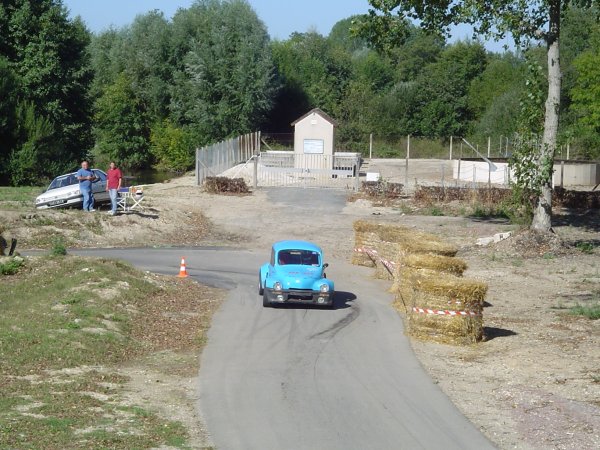 La voiture numro 9